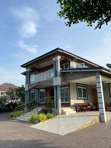 Budova, kde se prázdninový dům nachází