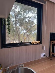 Fotografie z fotogalerie ubytování Tallarook Hilltop Tiny House 3 by Tiny Away v destinaci Tallarook