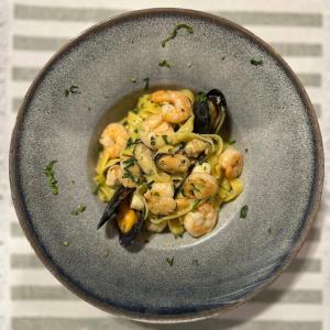 Jídlo v hotelu nebo okolí + 18 fotografií