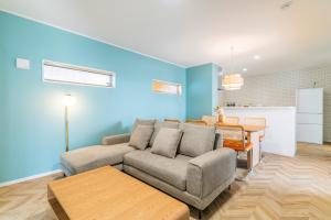 Et opholdsområde på Grandioso Okinawa Pool Villa 8 - Vacation STAY 52643v