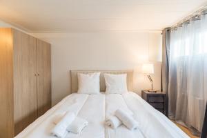 Gallery image of Paimpol - Duplex spacieux parking proche plages in Paimpol +18 photos