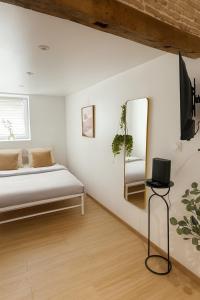 Μια τηλεόραση ή/και κέντρο ψυχαγωγίας στο Le Contemporain - Macon Hyper Centre - Proche Gare