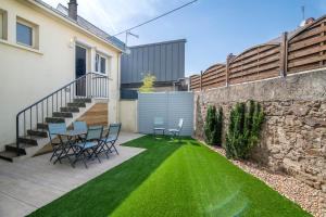 Budova, kde se prázdninový dům nachází