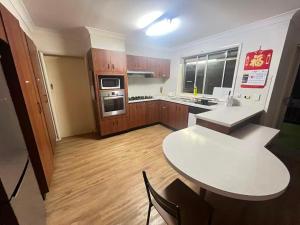 Φωτογραφία από το άλμπουμ του Room 85 σε Epping