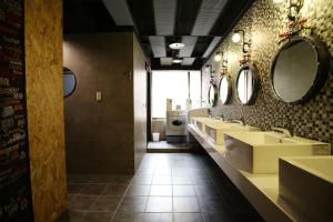 Koupelna v ubytování NYS Loft Hotel