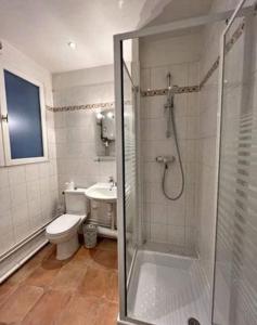 Et badeværelse på spezziino love house - spezia centrale