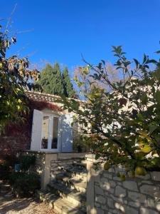 Budova, kde se bed and breakfast nachází