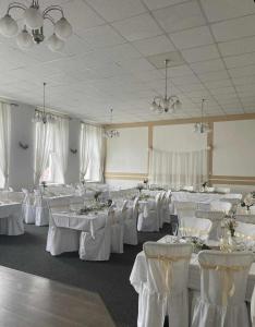 Restaurace v ubytování Hotel Dakol + 27 fotografií