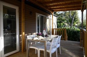 Balkón nebo terasa v ubytování Camping Village Bocca di Cecina