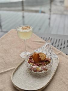 Mad på hotellet eller i nærheden