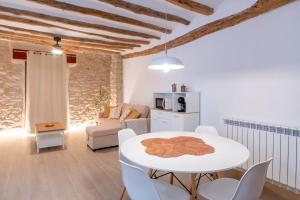 Χώρος καθιστικού στο Plaza Matarraña +16 φωτογραφίες