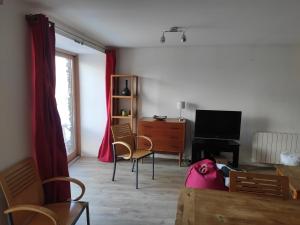 Et tv og/eller underholdning på Maison de village 4 à 6 personnes