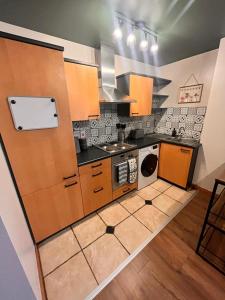 Una cocina o cocineta en Cute and Cosy Apartment in the heart of Derry