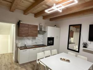 Køkken eller tekøkken på New House - Garden park bbq