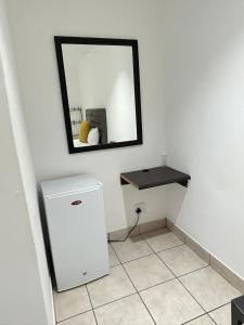 Φωτογραφία από το άλμπουμ του Rhino Guest House σε Τσουμέμπ +13 φωτογραφίες