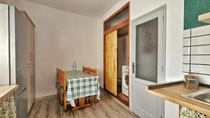 Kuchyň nebo kuchyňský kout v ubytování My parents' house