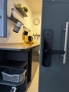 Η κουζίνα ή μικρή κουζίνα στο Nuevo departamento rancagua