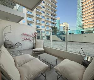 Posezení v ubytování Canal View Studio AG Tower