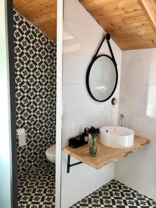 Koupelna v ubytování Gite à la ferme aux Alpagas + 60 fotografií