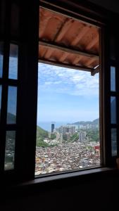 Vedere generală la Rio de Janeiro sau o vedere a orașului de la acest hostel +3 fotografii