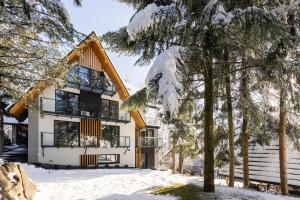 Budova, kde se aparthotel nachází