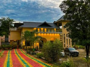 Κήπος έξω από το AR Riyasat