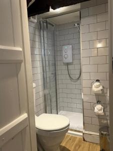 Un baño de The Falkland Arms