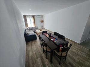 Χώρος καθιστικού στο Cozy Oranaise Escape T4 with Private Parking