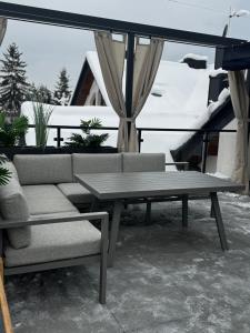 Χώρος καθιστικού στο Rabczański Taras z jacuzzi