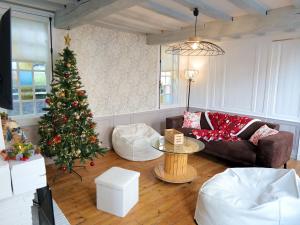 Χώρος καθιστικού στο Nid Normand building 1620 - 4 bedrooms - hyper center