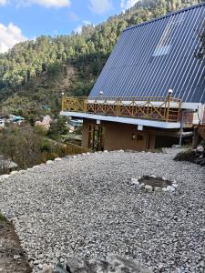 Γενική θέα στο βουνό ή θέα στο βουνό από  αυτό το δωμάτιο σε οικογενειακή κατοικία