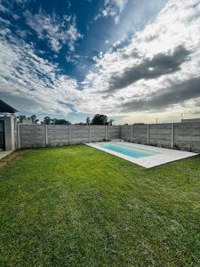 Swimmingpoolen hos eller tæt på Los Agapanthus