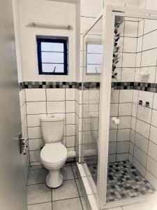 Koupelna v ubytování The Sunset Lifestyle near Carnival City