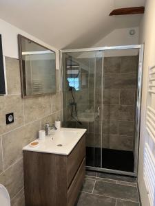 Ένα μπάνιο στο Le chalet des Écrins