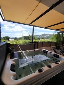 Γενική θέα στο βουνό ή θέα στο βουνό από  αυτό το διαμέρισμα +31 φωτογραφίες