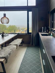 Fotografie z fotogalerie ubytování Charming Cabin By Fidjeland Ski Resort v destinaci Fidjeland