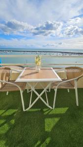 Loodusmaastik apartemendi lähedal +3 fotot