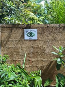 Κήπος έξω από το Green Eyes Villa