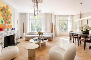 Imagen de la galería de Luxury Apartments entirely next to the Eiffel Tower - Paris, en París