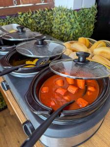 Jídlo v hotelu nebo okolí