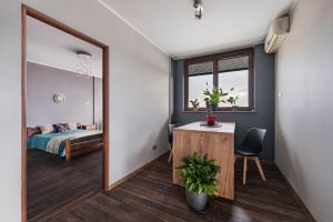 Afbeelding uit fotogalerij van Apartment 60 m with a panoramic terrace 11th floor in Skorka