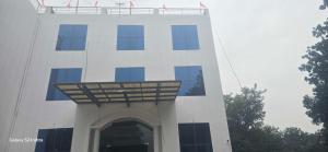 Gallery image of Hotel O Krishna Palace in Prayagraj