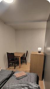 En eller flere senge i et værelse på Rose Rooms + 2 billeder