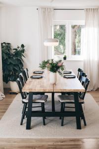 Fotografie z fotogalerie ubytování Premium Stadtvilla mit Großem Garten und Feuerstelle v destinaci Löbau