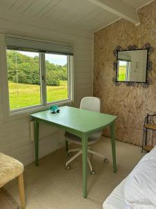 TV/trung tâm giải trí tại Summer House Close To Nature By The Limfjord