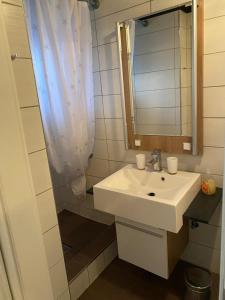 Koupelna v ubytování Haffidylle Familie Bress + 98 fotografií