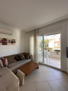 Χώρος καθιστικού στο Sena Apartments