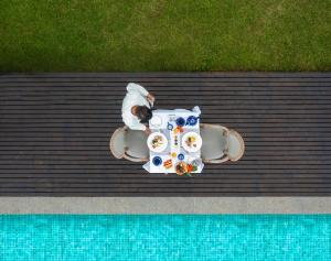 Φαγητό σε αυτό το θέρετρο ή κάπου εκεί κοντά