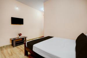 Imagem da galeria de Hotel O SRS COMFORTS em Tāvarikere