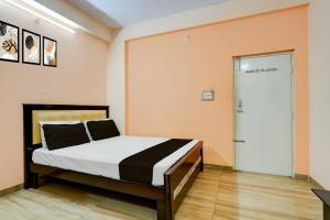 Imagem da galeria de Hotel O SRS COMFORTS em Tāvarikere